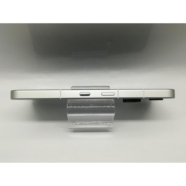 【中古】NOTHING 国内版 【SIMフリー】 Nothing Phone (3) ホワイト 12GB 256GB【秋葉4号】保証期間１ヶ月【ランクA】の画像