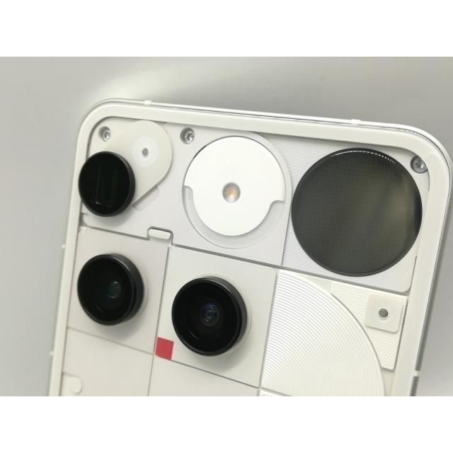 【中古】NOTHING 国内版 【SIMフリー】 Nothing Phone (3) ホワイト 12GB 256GB【秋葉4号】保証期間１ヶ月【ランクA】の画像