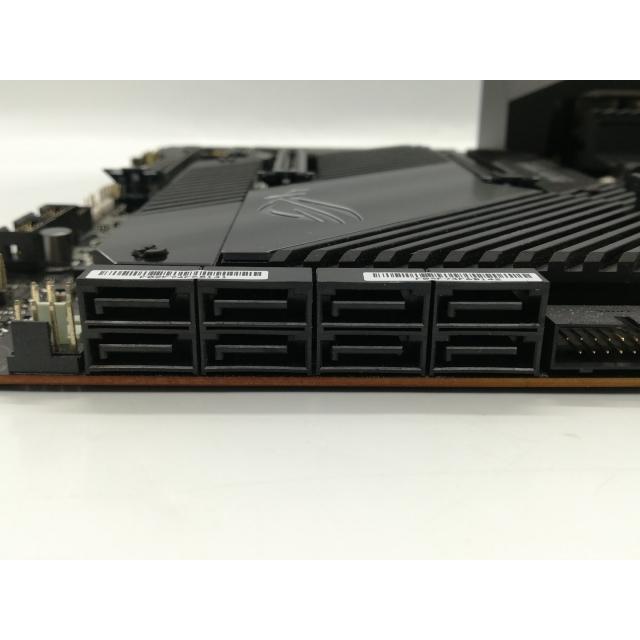 中古】ASUS ROG Crosshair VIII Dark Hero X570/AM4/2.5GbitLAN/Wi-Fi6