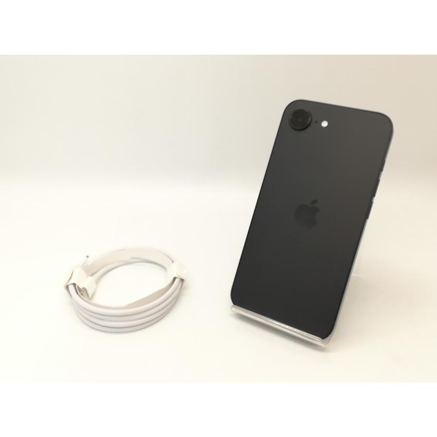 【中古】Apple 国内版 【SIMフリー】 iPhone 17e 256GB ブラック MHRN4J/A【秋葉4号】保証期間１ヶ月【ランクA】の画像