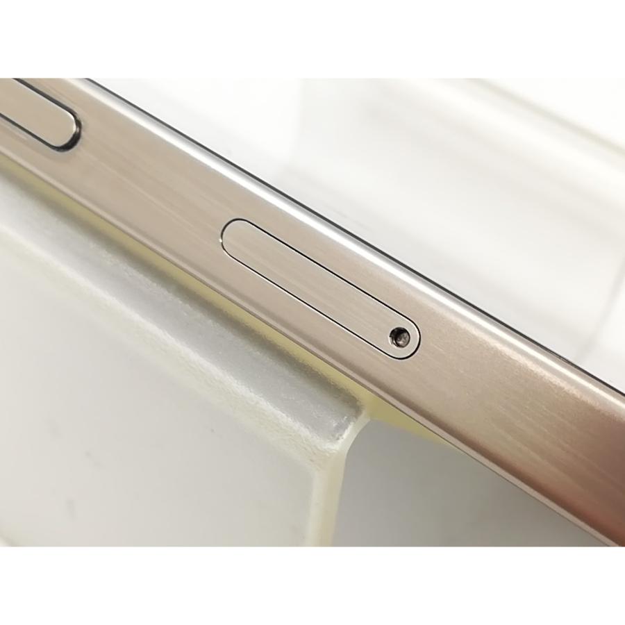 【中古】Apple 国内版 【SIMフリー】 iPhone 15 Pro 256GB ナチュラルチタニウム MTUF3J/A【秋葉5号】保証期間１ヶ月【ランクA】の画像