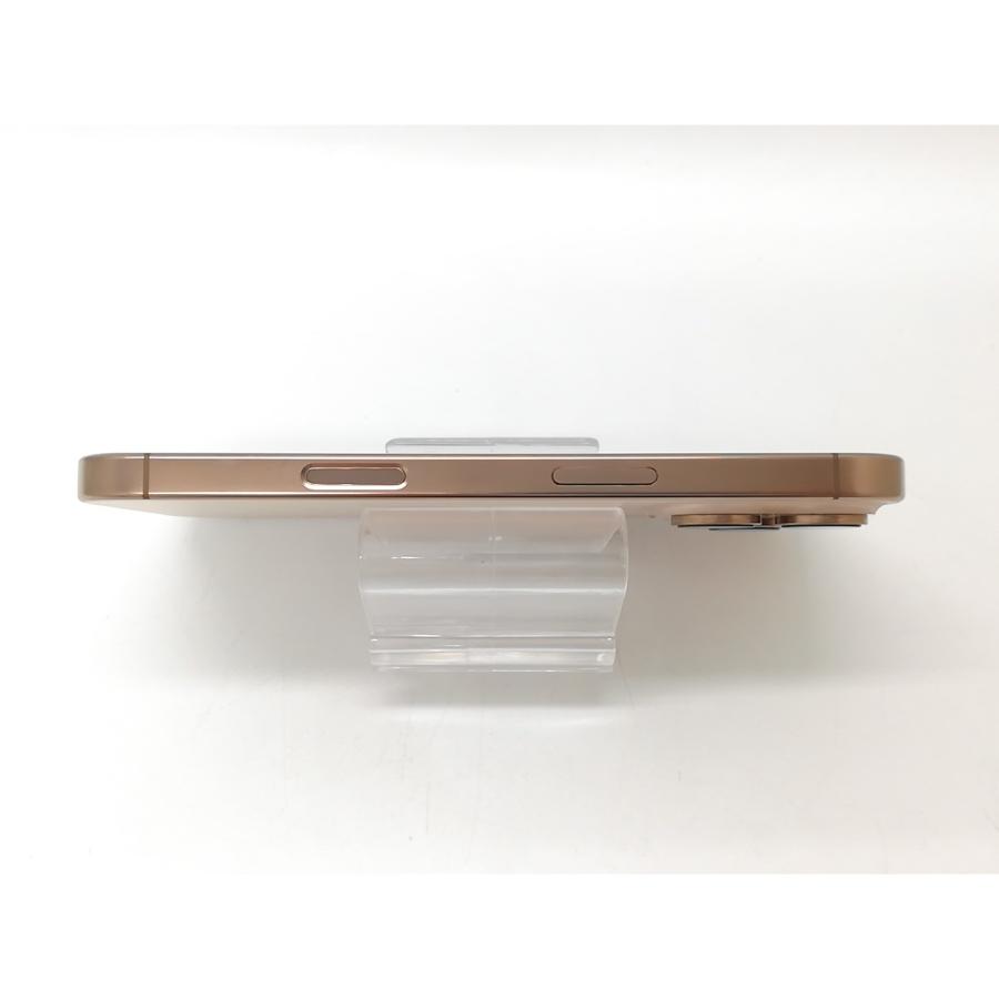 【中古】Apple 国内版 【SIMフリー】 iPhone 16 Pro 128GB デザートチタニウム MYMX3J/A【DS秋葉】保証期間１ヶ月【ランクA】の画像