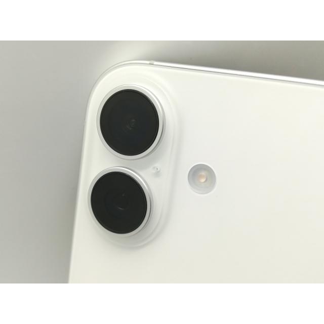 【中古】Apple 国内版 【SIMフリー】 iPhone 17 256GB ホワイト MG684J/A【秋葉4号】保証期間１ヶ月【ランクA】の画像