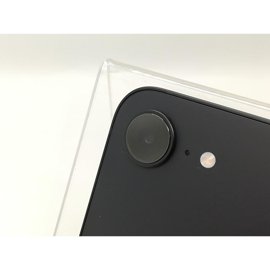 【中古】Apple 国内版 【SIMフリー】 iPhone 17e 256GB ブラック MHRN4J/A【秋葉4号】保証期間１ヶ月【ランクA】の画像