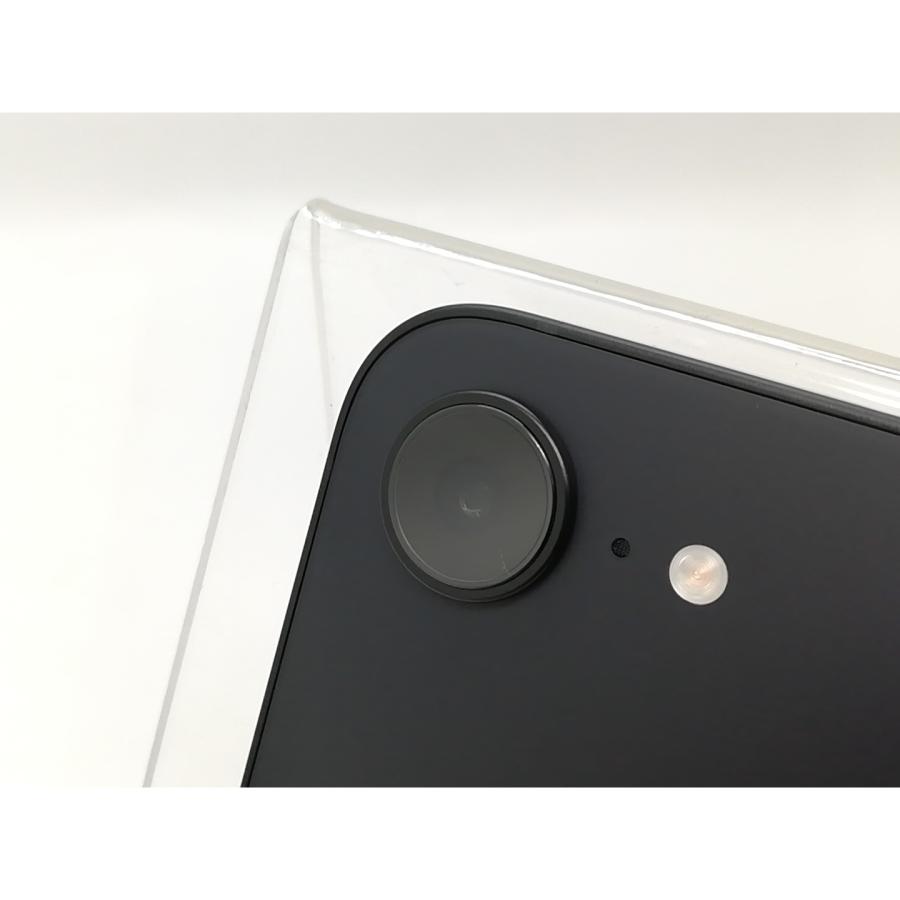 【中古】Apple au 【SIMフリー】 iPhone 16e 128GB ブラック MD1Q4J/A【秋葉4号】保証期間１ヶ月【ランクA】の画像