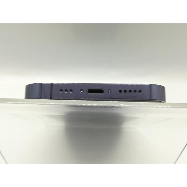 【中古】Apple docomo 【SIMフリー】 iPhone 14 Pro 128GB ディープパープル MQ0F3J/A【秋葉4号】保証期間１ヶ月【ランクB】の画像