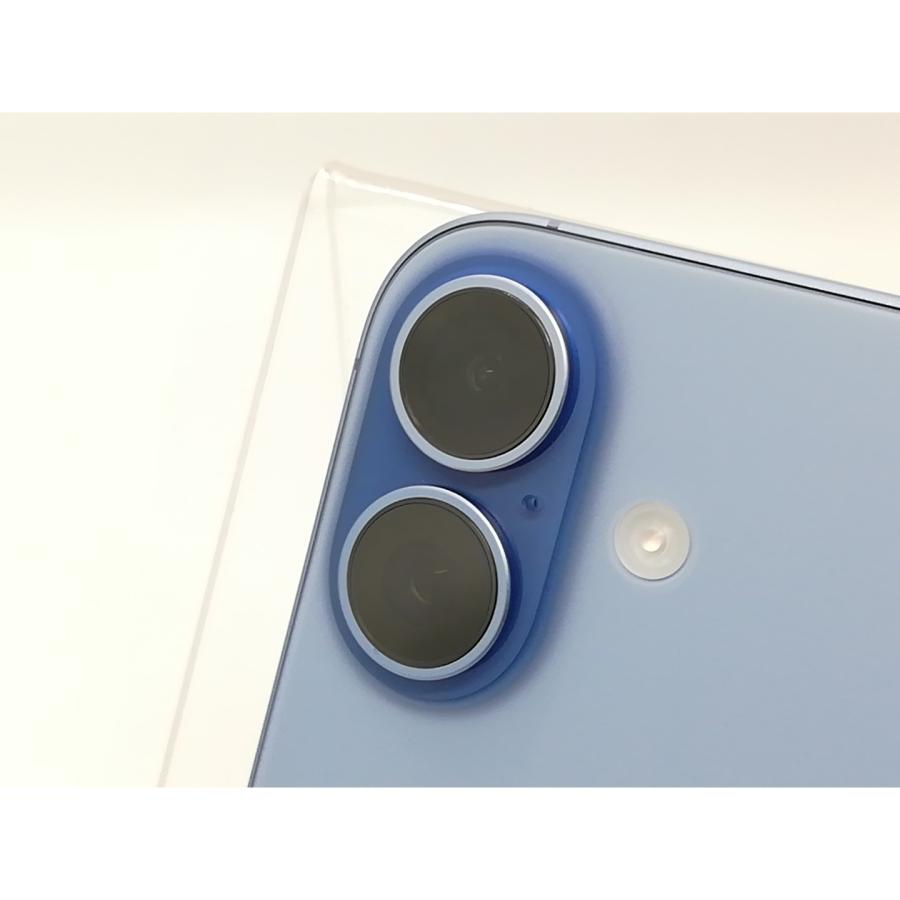 【中古】Apple docomo 【SIMフリー】 iPhone 17 256GB ミストブルー MG694J/A【秋葉4号】保証期間１ヶ月【ランクA】の画像
