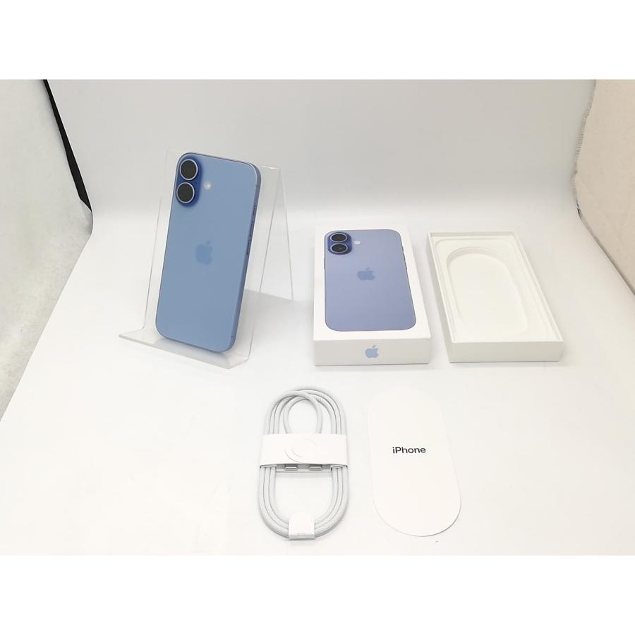 【中古】Apple docomo 【SIMフリー】 iPhone 17 256GB ミストブルー MG694J/A【秋葉4号】保証期間１ヶ月【ランクA】の画像