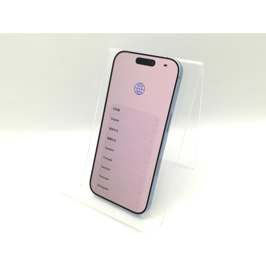 【中古】Apple 国内版 【SIMフリー】 iPhone 17 256GB ミストブルー MG694J/A【秋葉4号】保証期間１ヶ月【ランクA】の画像
