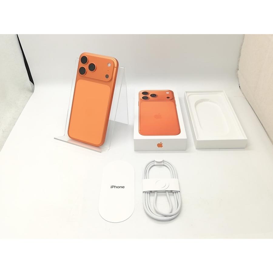 中古】Apple 国内版 【SIMフリー】 iPhone 17 Pro Max 256GB