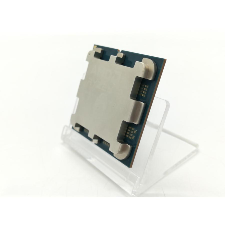 中古】AMD Ryzen 7 9800X3D (4.7GHz/TC:5.2GHz) BOX AM5/8C/16T/L3