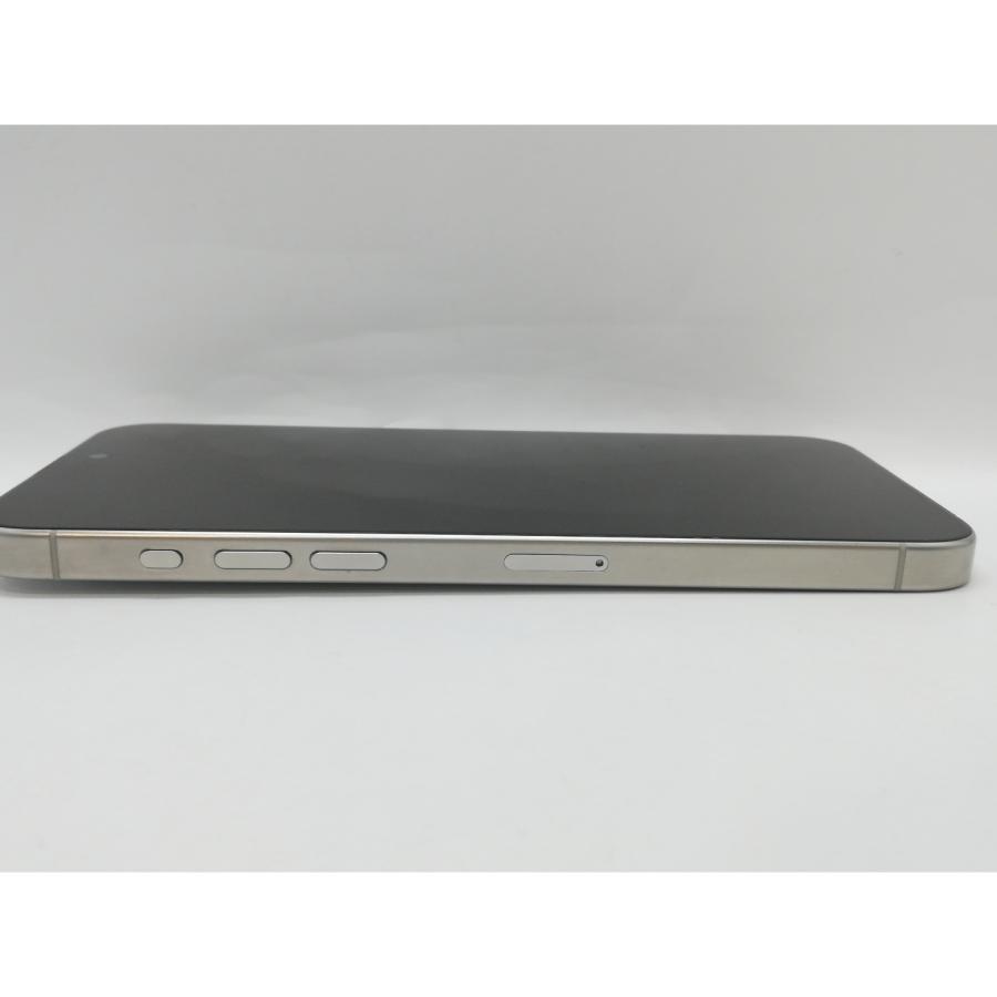 【中古】Apple 国内版 【SIMフリー】 iPhone 15 Pro Max 512GB ホワイトチタニウム MU6V3J/A【京都】保証期間１ヶ月【ランクA】の画像