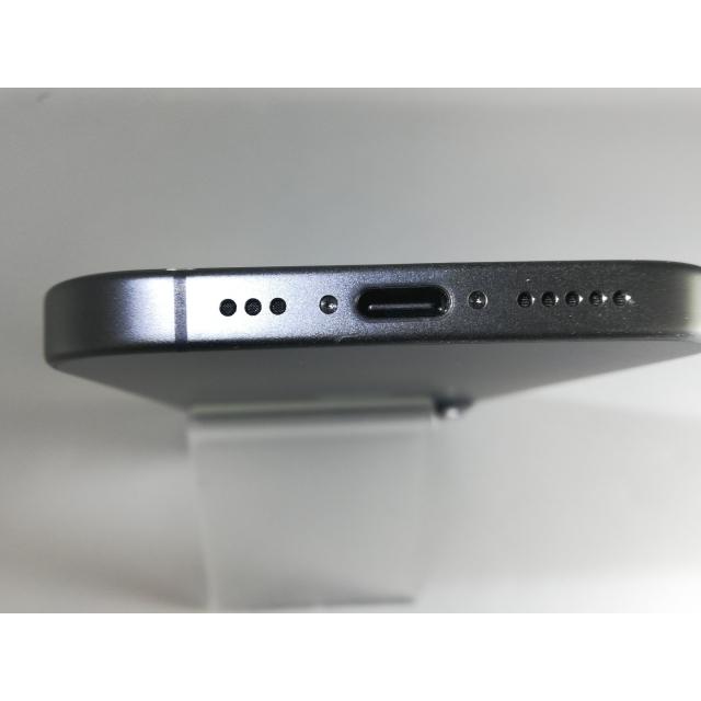 【中古】Apple 国内版 【SIMフリー】 iPhone 17 256GB ブラック MG674J/A【京都】保証期間１ヶ月【ランクA】の画像