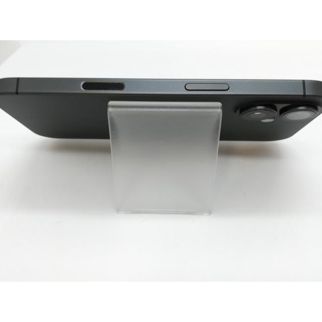 【中古】Apple 国内版 【SIMフリー】 iPhone 17 256GB ブラック MG674J/A【大須】保証期間１ヶ月【ランクA】の画像