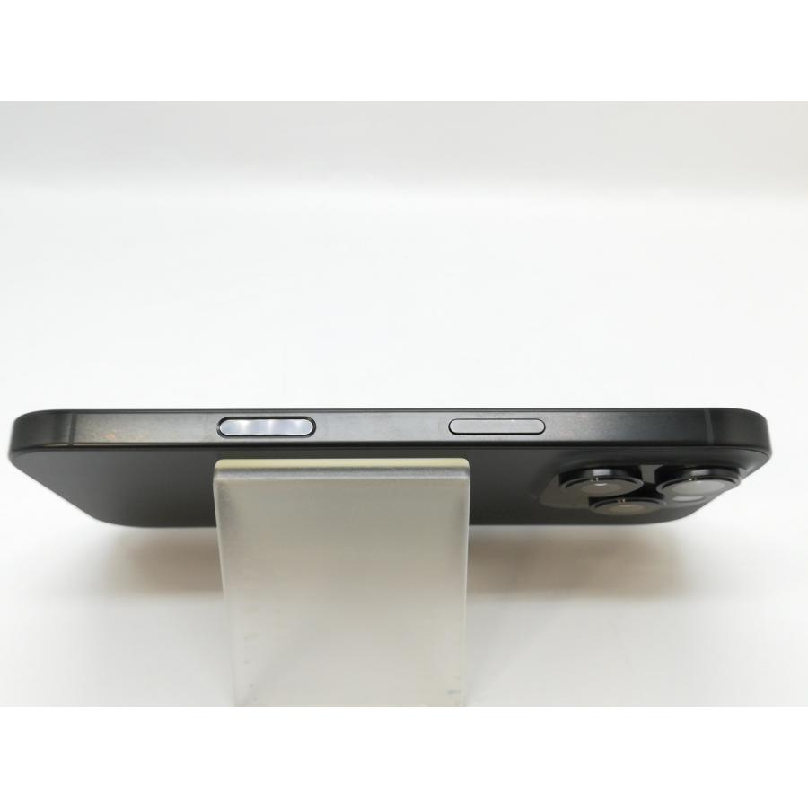 【中古】Apple 国内版 【SIMフリー】 iPhone 16 Pro 512GB ブラックチタニウム MYN43J/A【京都】保証期間１ヶ月【ランクA】の画像