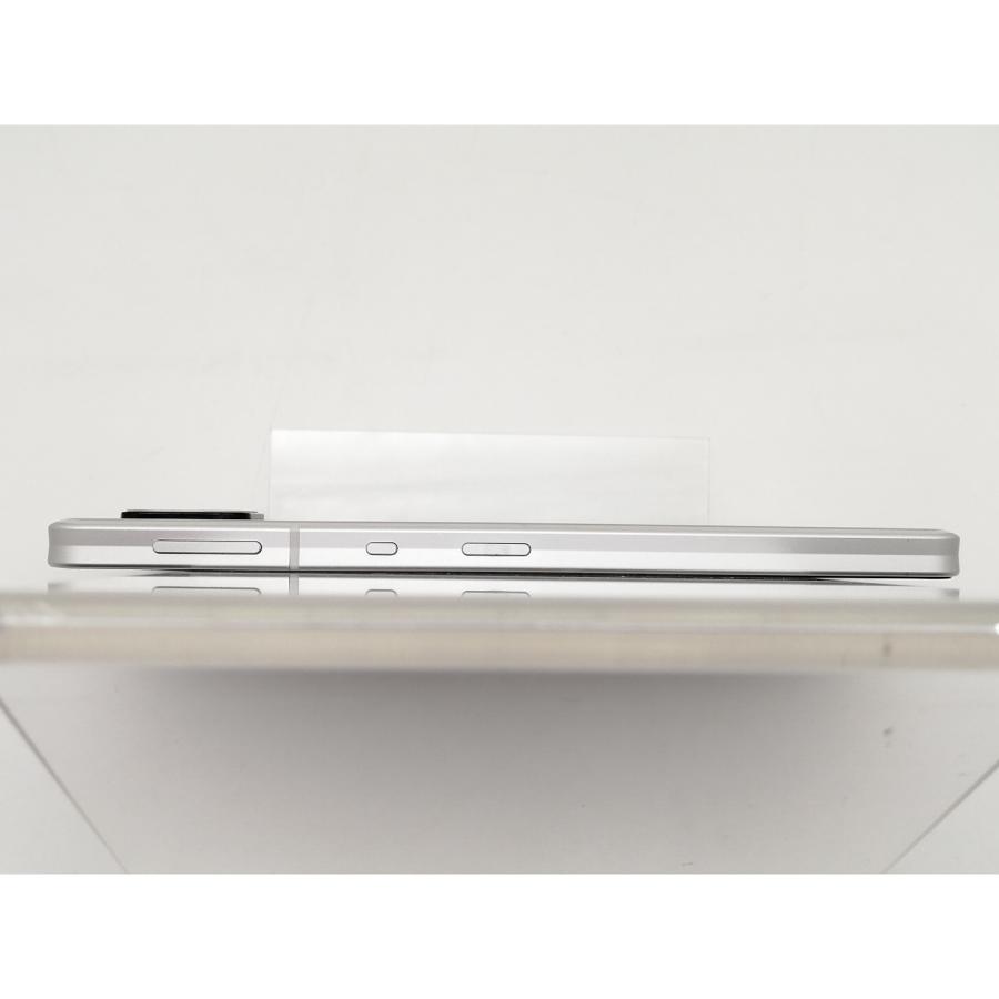 中古】SHARP 国内版 【SIMフリー】 AQUOS Sense6 シルバー 4GB 64GB SH
