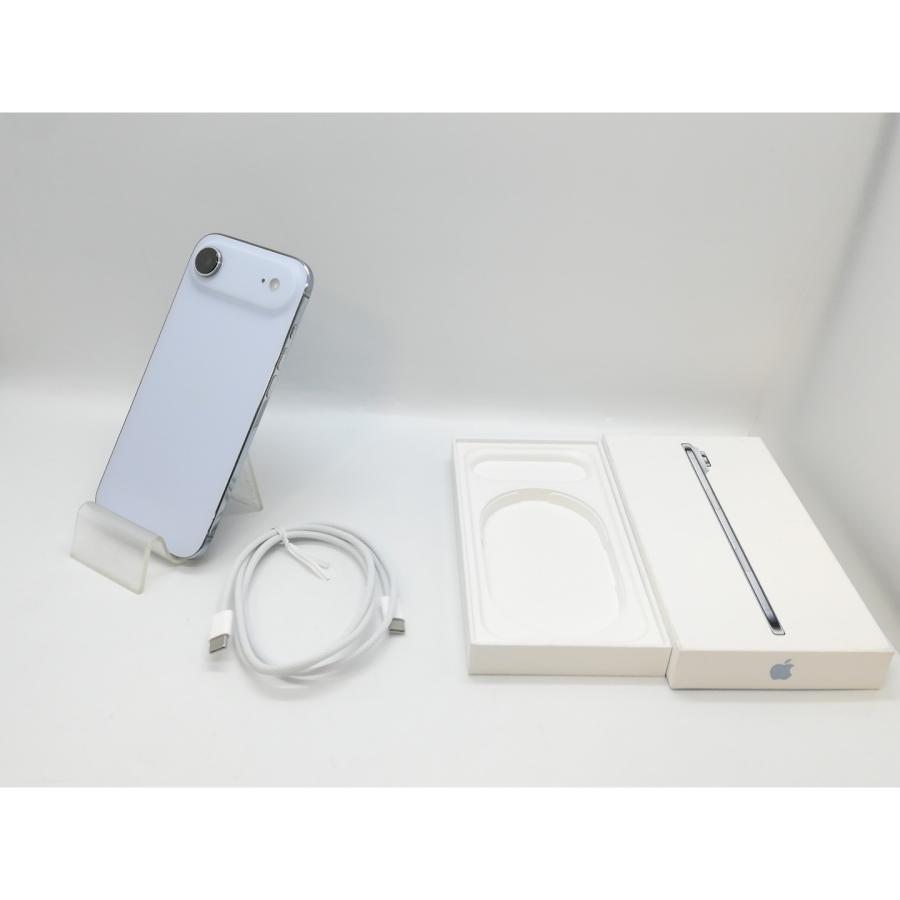中古】Apple 海外版 【SIMフリー】 iPhone Air 256GB (eSIM版) スカイ