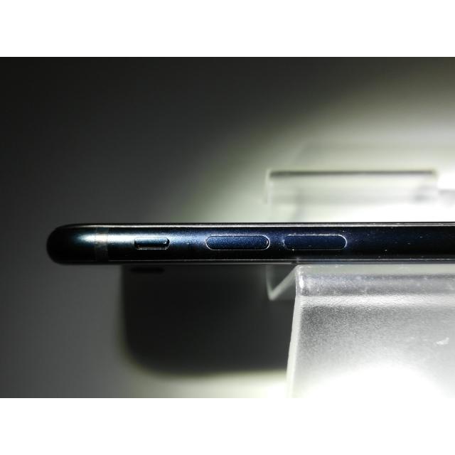 中古】Apple docomo 【SIMフリー】 iPhone SE（第3世代） 64GB