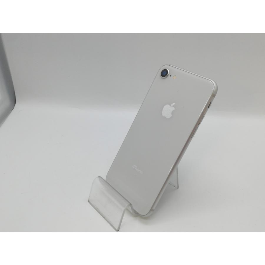 中古】Apple au 【SIMロック解除済み】 iPhone 8 64GB シルバー MQ792J
