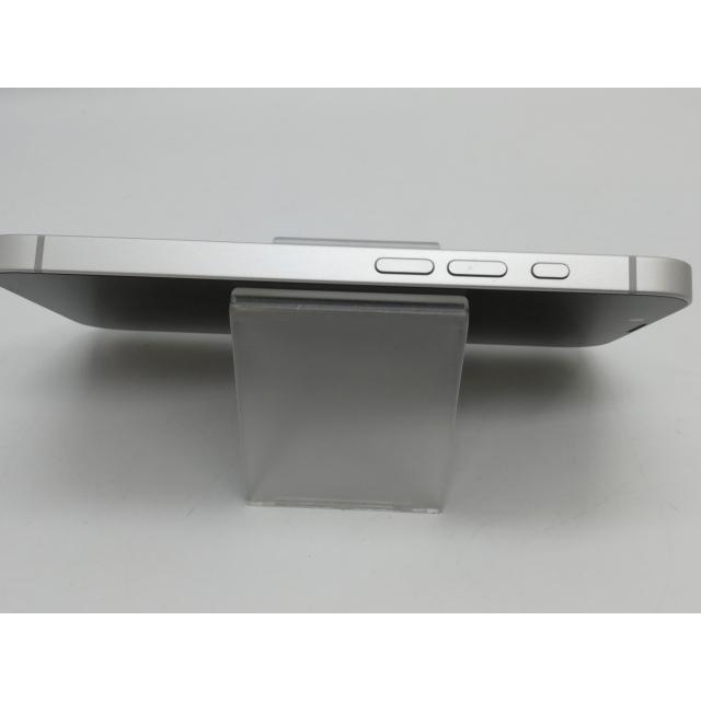 中古】Apple 海外版 【SIMフリー】 iPhone 16e 128GB ホワイト【京都
