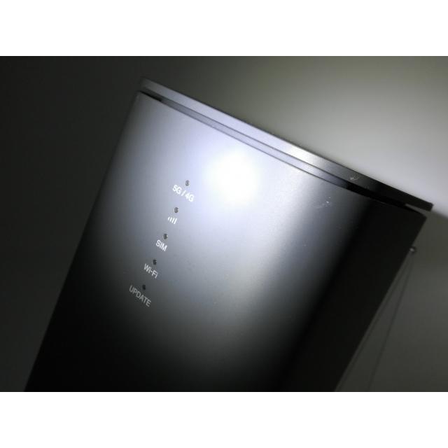 中古】SHARP docomo 【SIMフリー】 home 5G HR02 [ダークグレー]【京都