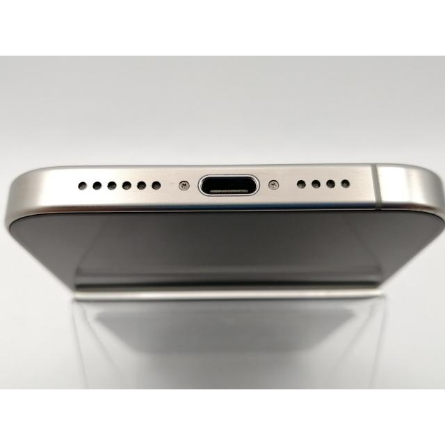 【中古】Apple 国内版 【SIMフリー】 iPhone 15 Pro Max 256GB ナチュラルチタニウム MU6R3J/A【博多】保証期間１ヶ月【ランクB】の画像