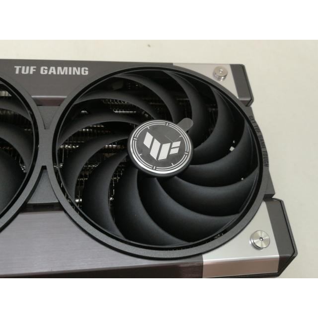 中古】ASUS TUF-RX9070XT-O16G-GAMING RX9070XT/16GB(GDDR6)【川崎