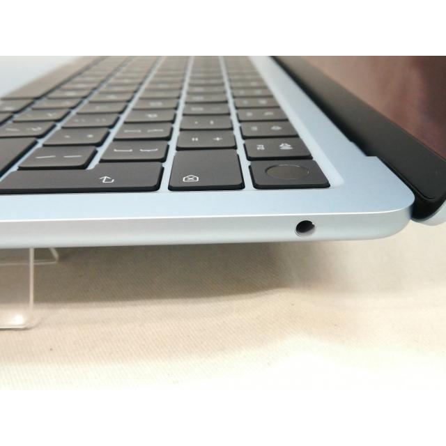 中古】Apple MacBook Air 13インチ CTO (M4, 2025) スカイブルー M4