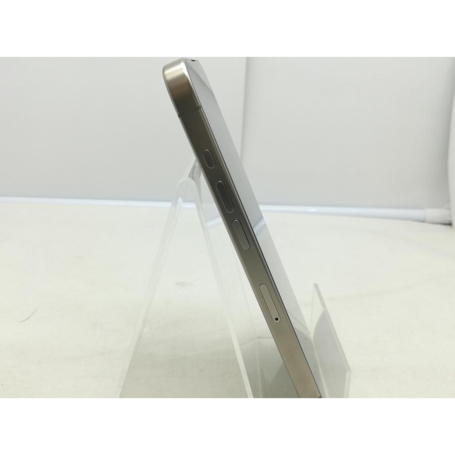 【中古】Apple 国内版 【SIMフリー】 iPhone 15 Pro 256GB ナチュラルチタニウム MTUF3J/A【川崎】保証期間１ヶ月【ランクA】の画像