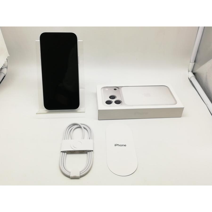 中古】Apple 国内版 【SIMフリー】 iPhone 17 Pro Max 2TB シルバー