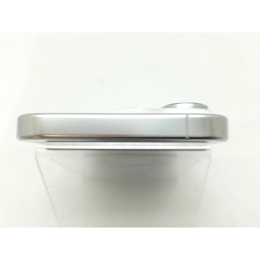 【中古】Apple docomo 【SIMフリー】 iPhone 16 Pro 128GB ホワイトチタニウム MYMW3J/A【新橋烏森通り】保証期間１ヶ月【ランクA】の画像
