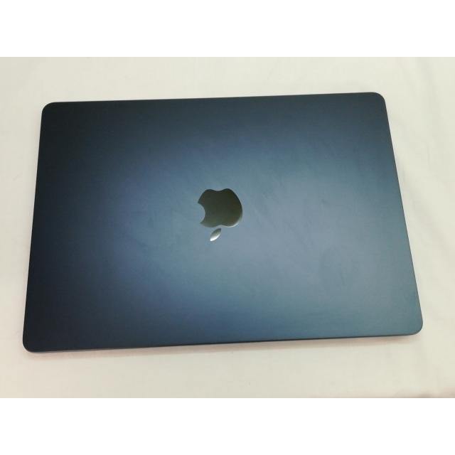 【中古】Apple MacBook Air 13インチ CTO (M2,2022) ミッドナイト M2(CPU:8C/GPU:10C)/16G/256G/30W AC【川崎】保証期間１ヶ月【ランクA】の画像