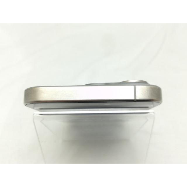 【中古】【赤ロム保証あり】Apple 楽天モバイル 【SIMフリー】 iPhone 15 Pro 128GB ナチュラルチタニウム MTU93J/A【川崎】保証期間１ヶ月【ランクA】の画像