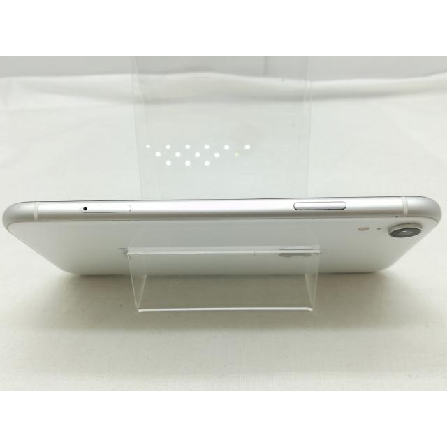 中古】Apple au 【SIMロック解除済み】 iPhone XR 64GB ホワイト