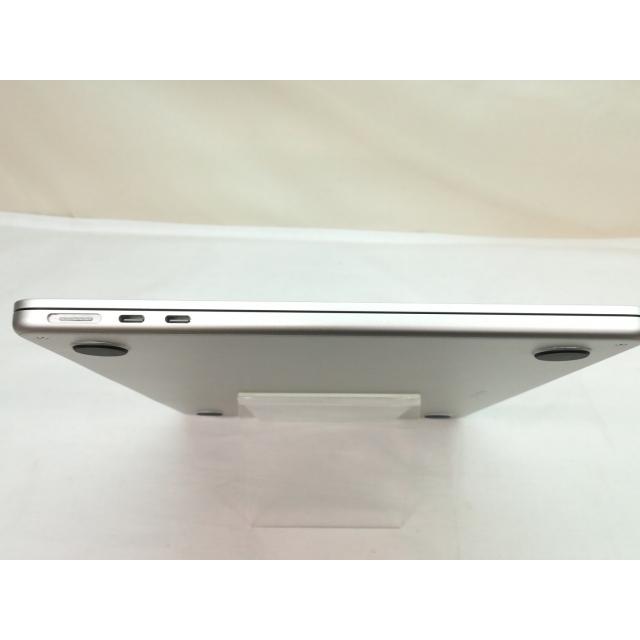 【中古】Apple MacBook Air 13インチ CTO (M2,2022) スターライト M2(CPU:8C/GPU:10C)/16G/512G/35W AC(USB-Cx2)【川崎】保証期間１ヶ月【ランクA】の画像