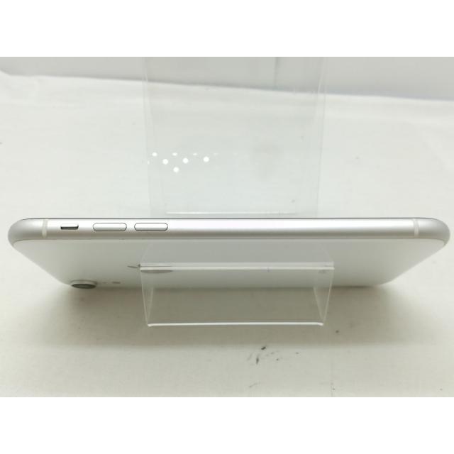 中古】Apple docomo 【SIMロック解除済み】 iPhone XR 64GB ホワイト