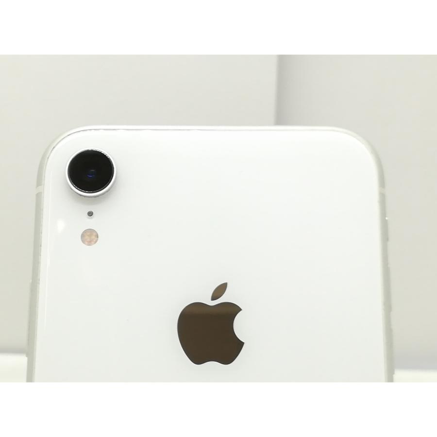中古】Apple docomo 【SIMロック解除済み】 iPhone XR 64GB ホワイト