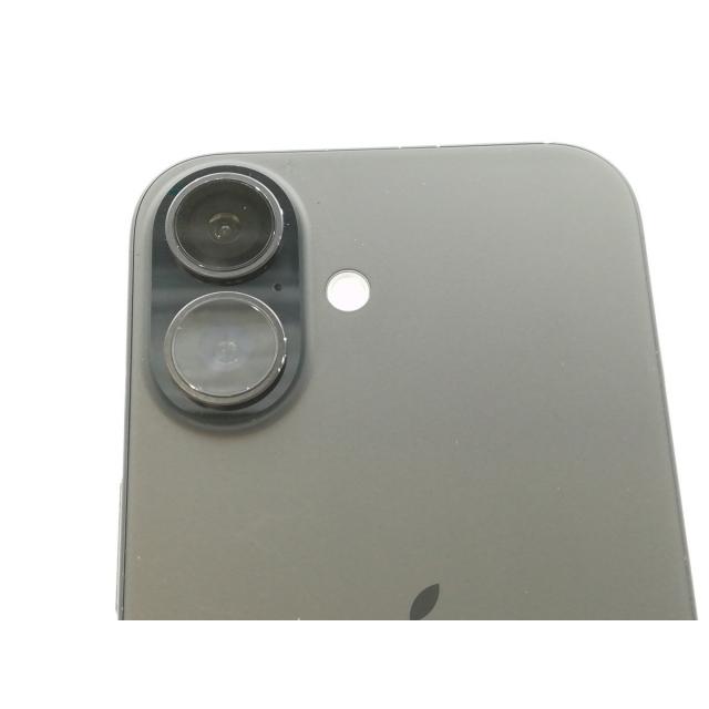 中古】Apple docomo 【SIMフリー】 iPhone 16 256GB ブラック MYDW3J/A