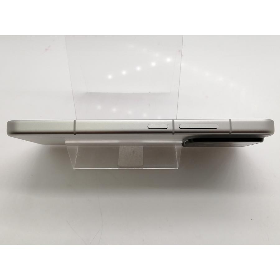 中古】Xiaomi 国内版【SIMフリー】 Xiaomi 15 ホワイト 12GB 256GB