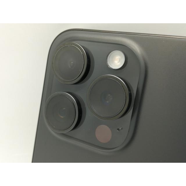 【中古】Apple au 【SIMフリー】 iPhone 15 Pro 512GB ブラックチタニウム MTUH3J/A【秋葉4号】保証期間１ヶ月【ランクA】の画像