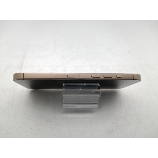 中古】Apple 海外版 【SIMフリー】 iPhone 16 Pro Max 256GB デザート