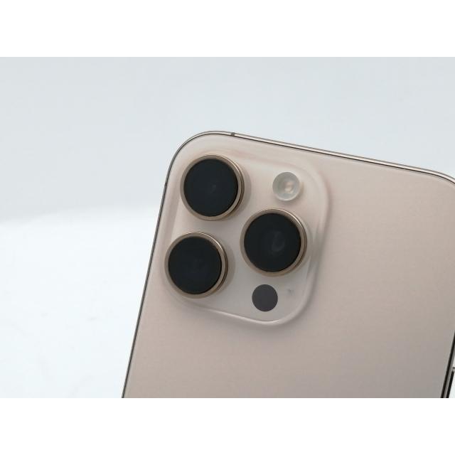 中古】Apple 海外版 【SIMフリー】 iPhone 16 Pro Max 256GB デザート
