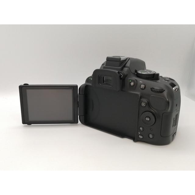 Nikon D5200 18-55VRレンズキットBLACK