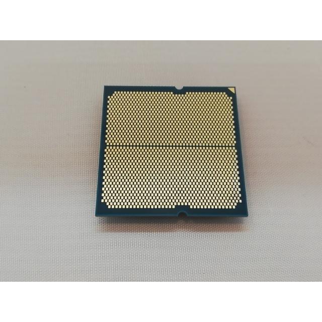 中古】AMD Ryzen 7 9800X3D (4.7GHz/TC:5.2GHz) BOX AM5/8C/16T/L3