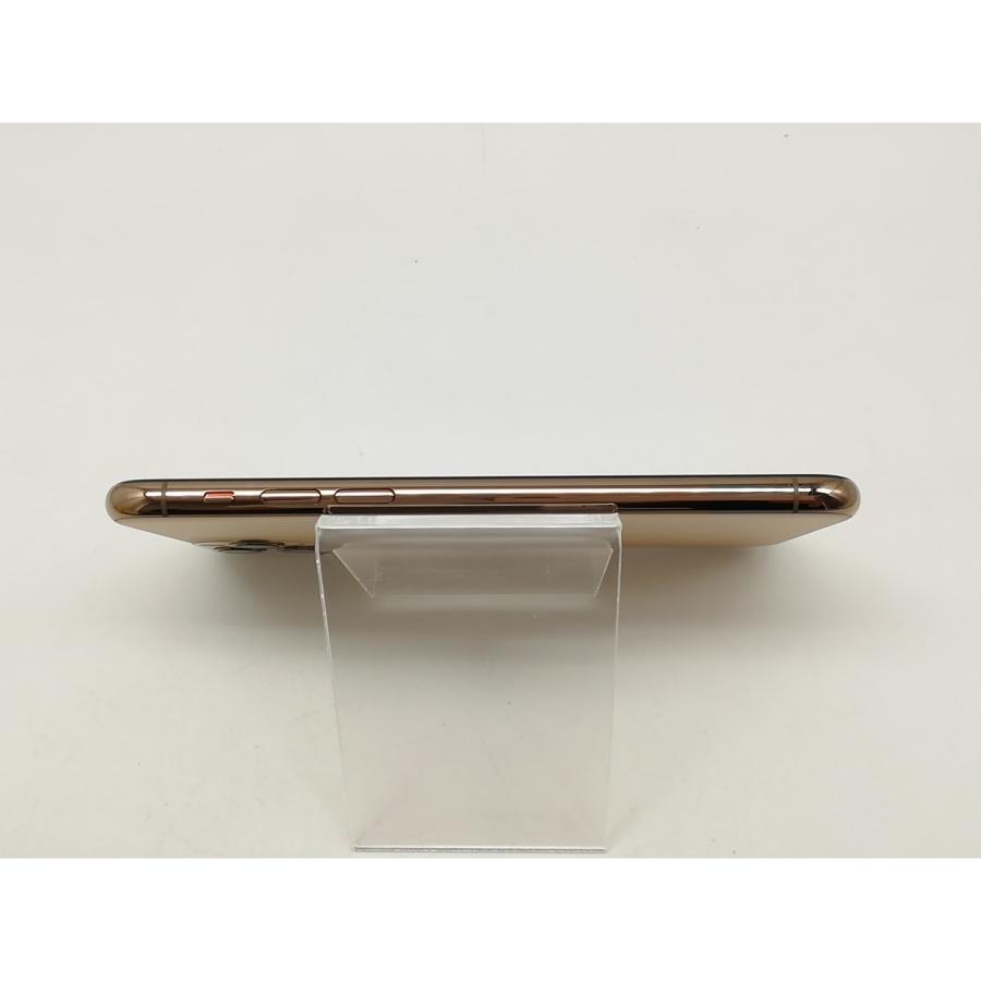 中古】Apple au 【SIMロック解除済み】 iPhone 11 Pro 256GB ゴールド