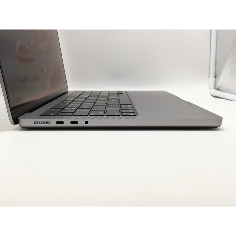 【中古】Apple MacBook Pro 14インチ M3(CPU:8C/GPU:10C) 8GB/512GB スペースグレイ MTL73J/A (14インチ,M3,2023)【横浜】保証期間１ヶ月【ランクB】の画像