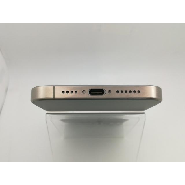 【中古】Apple 国内版 【SIMフリー】 iPhone 15 Pro Max 256GB ナチュラルチタニウム MU6R3J/A【大阪本店】保証期間１ヶ月【ランクA】の画像