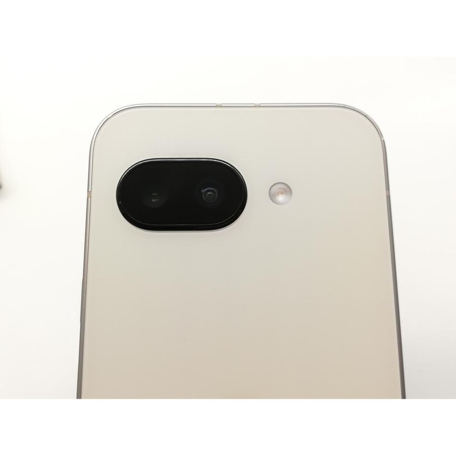 中古】Google docomo 【SIMフリー】 Pixel 9a ポーセリン 8GB 256GB