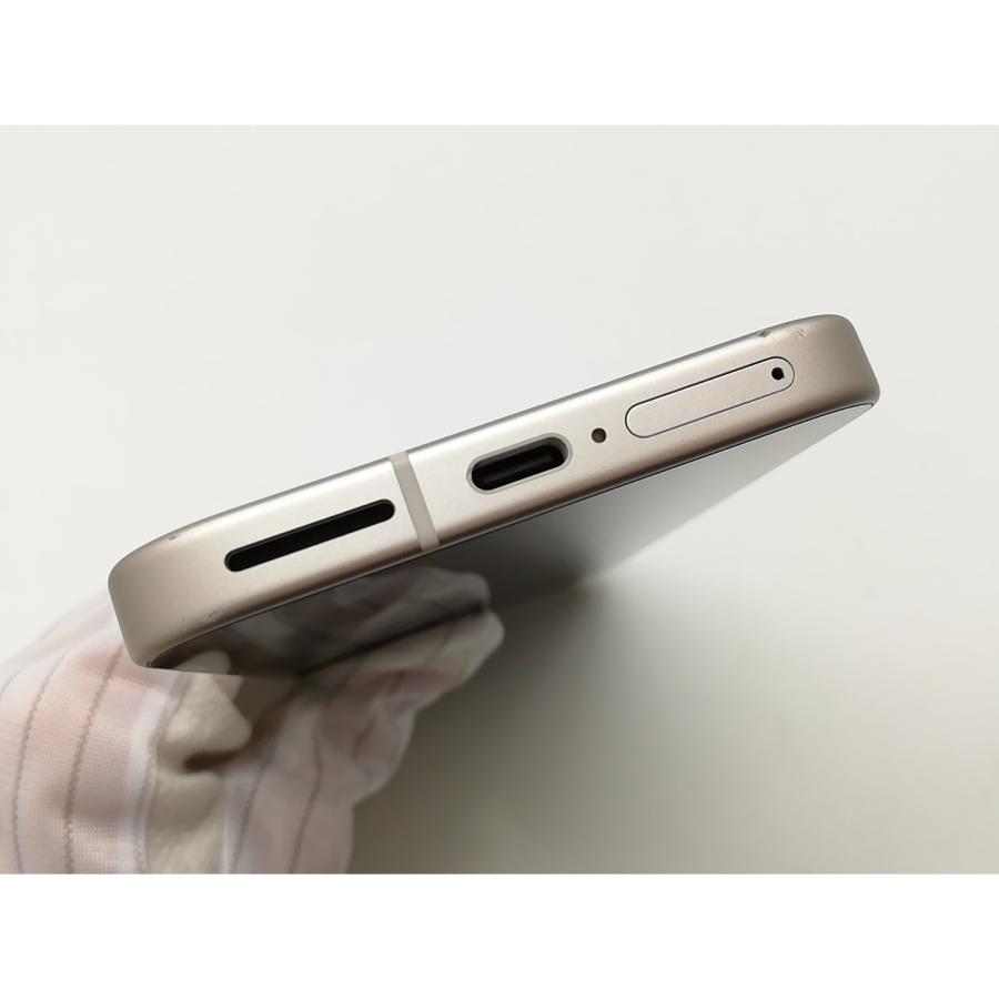 中古】Google docomo 【SIMフリー】 Pixel 9a ポーセリン 8GB 256GB
