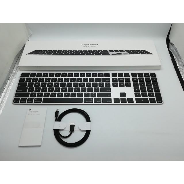 中古】Apple Magic Keyboard（2024/USB-C/テンキー付き/ブラックキー